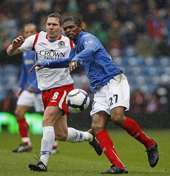 厄德高通过 厄德高通过